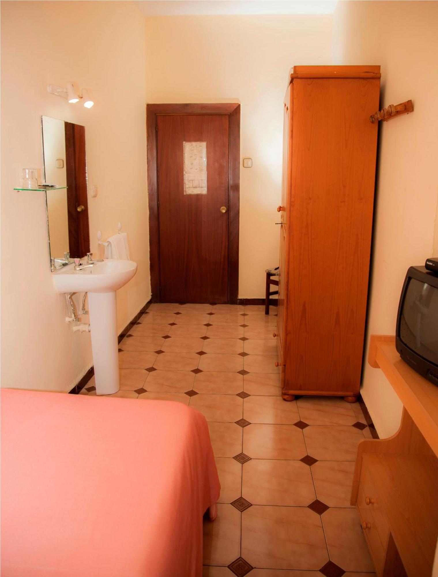 Hostal París La Linea de la Concepcion Exterior foto